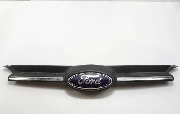 Ford Focus Front bumper upper radiator grill BM51BA133B BM518200B