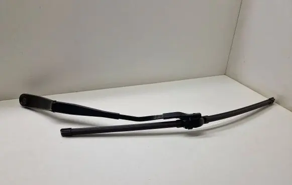 BMW X3 F25 Front wiper blade arm 7213271