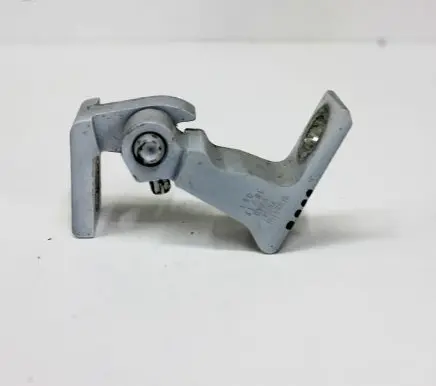Volkswagen Golf VII Front door upper hinge 8K0831402H