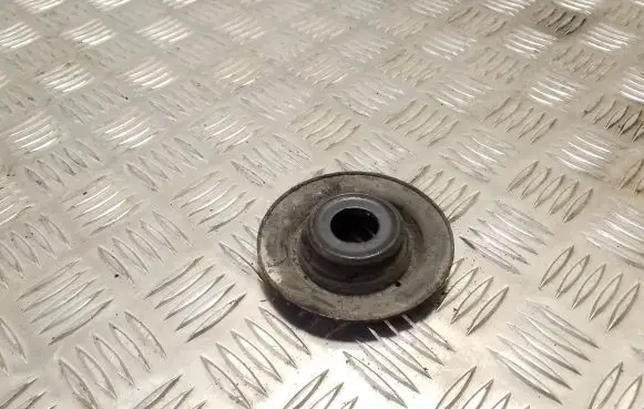 Volkswagen Golf IV Coil spring mount 