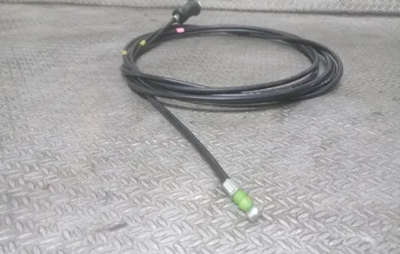 Subaru Forester SG Fuel cap flap release cable 
