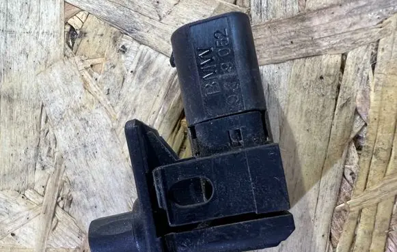 BMW 3 E90 E91 Bonnet alarm switch sensor 9119052