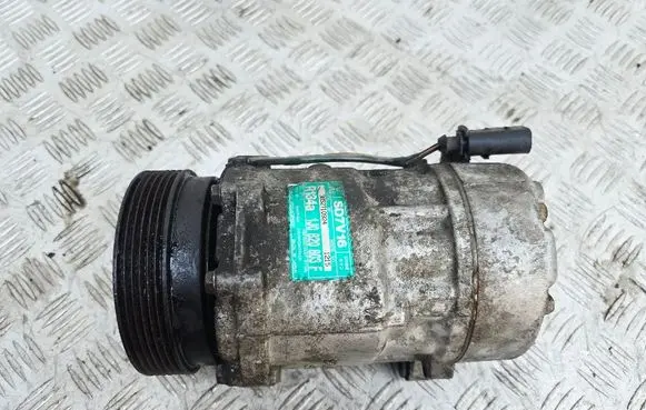 Volkswagen Golf IV Air conditioning (A/C) compressor (pump) 1J0820803F