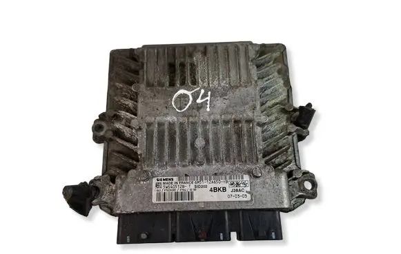 Ford Focus Engine control unit/module 6M5112A650 5WS40512B