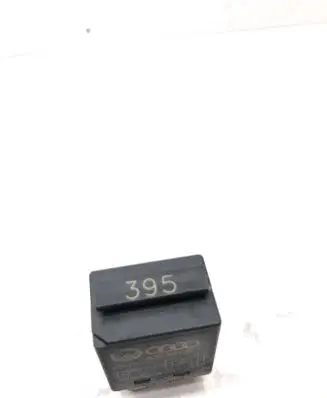 Audi A5 8T 8F Other relay 8Z0951253 44062742A