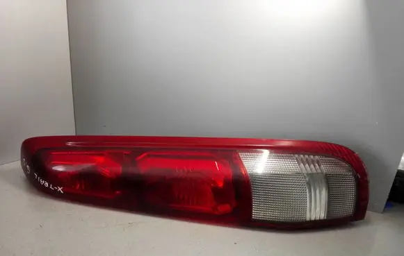 Nissan X-Trail T30 Rear/tail lights 4913