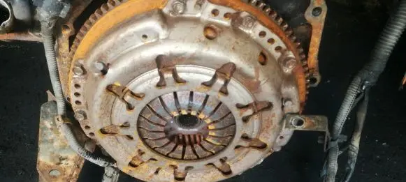 Nissan Almera Tino Clutch set kit