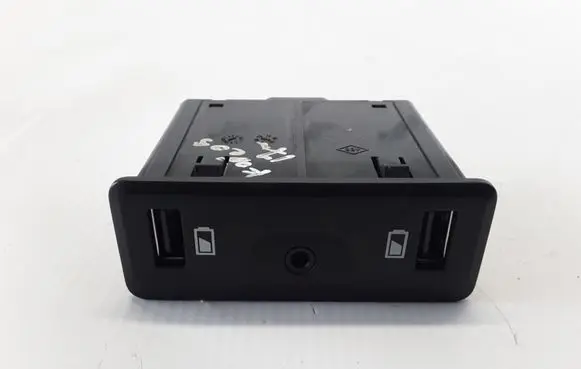 Renault Koleos II AUX in-socket connector 280237588R
