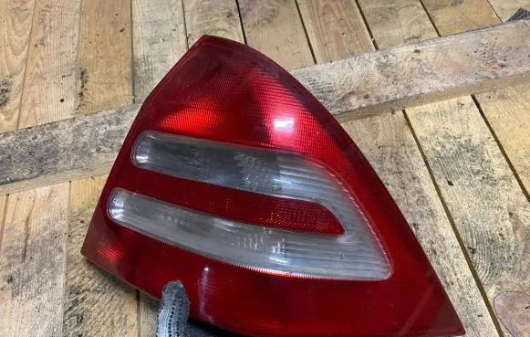 Mercedes-Benz C W203 Rear/tail lights