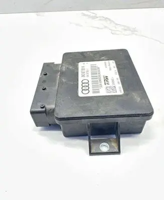 Audi A5 8T 8F Hand brake control module 8K0907801N 32620322A 8K0907801J