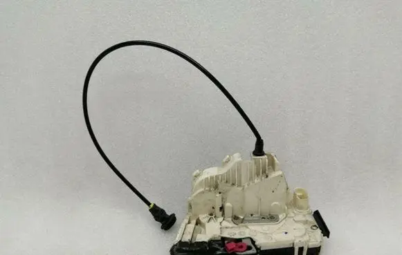 Jeep Grand Cherokee Rear door lock 04589699AH