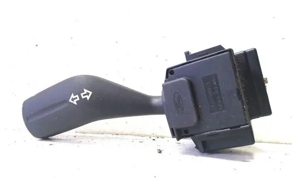 Ford Focus Indicator stalk 17D9401