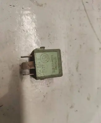 BMW X5 E53 Other relay 8373700 123133B595312 6136