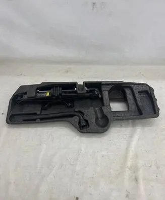 Volvo V40 Tool box 31202395