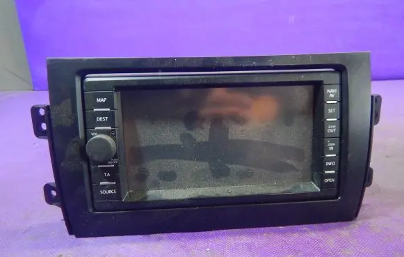 Fiat Sedici Radio/CD/DVD/GPS head unit 39920-66J11-000