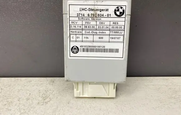 BMW 5 E60 E61 Air suspension control unit module (rear) 6769834 4918320000188128