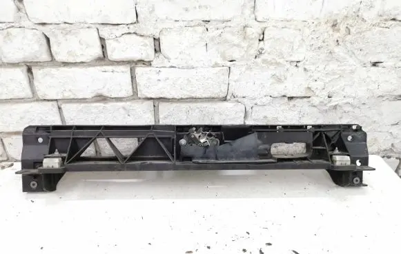 Top upper radiator support slam panel
