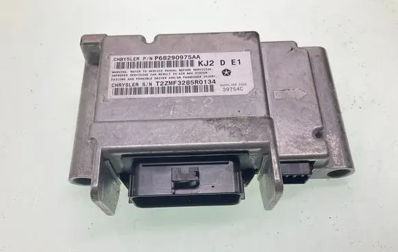 Jeep Cherokee Other control units/modules P68290975AA 39754C T2ZMF3285R0134