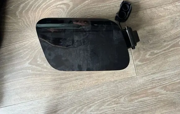 Audi Q4 Sportback e-tron Fuel tank cap 8V0862159B