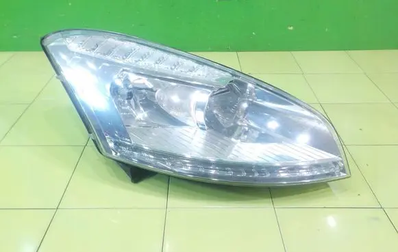 Citroen C4 Grand Picasso Headlight/headlamp PRZOD