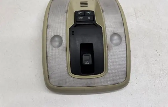 Volvo S80 Front seat light 39861047