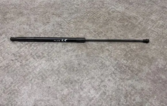 BMW i3 Tailgate/trunk strut/damper 7296775 51247296775