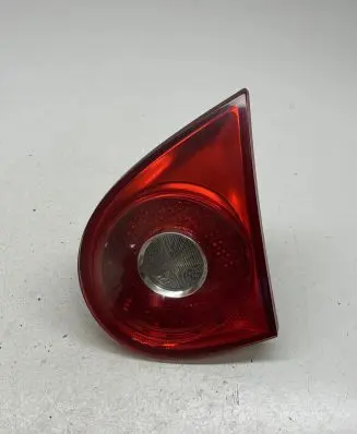 Volkswagen Golf V Tailgate rear/tail lights 1K6945094E