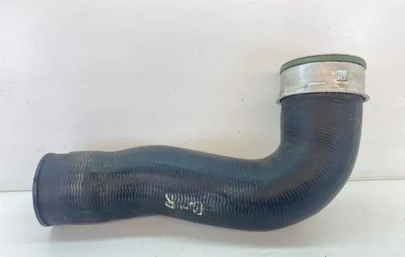 Volkswagen PASSAT B6 Intercooler hose/pipe 3C0145832J