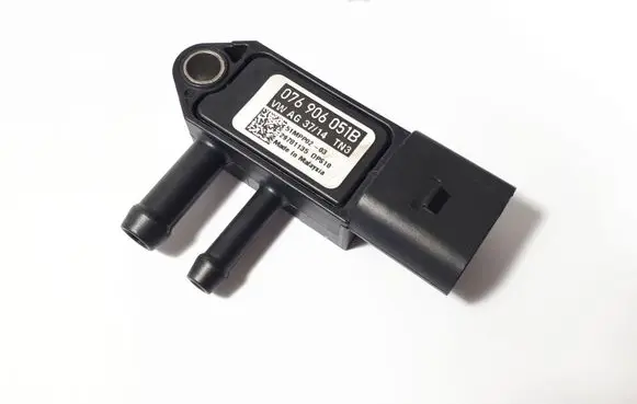 Volkswagen PASSAT CC Exhaust gas pressure sensor 076906051B 51MPP0203
