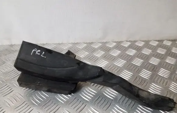 Fender foam support/seal