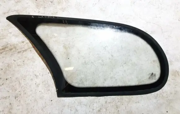 Hyundai Lantra II Rear side window