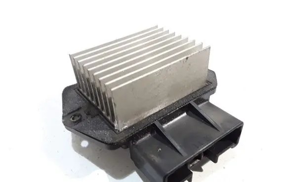 Mitsubishi Pajero Heater blower motor/fan resistor 4993002110