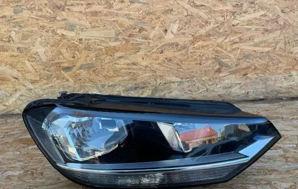 Volkswagen Touran III Headlight/headlamp 5TB941006A