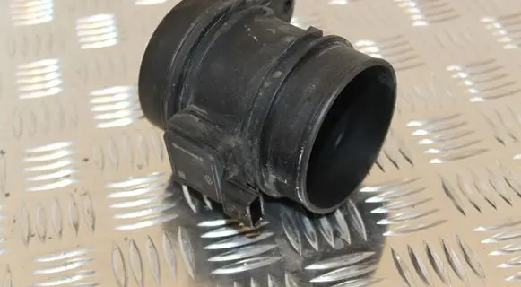 Renault Master III Mass air flow meter 8200914647 5WK97022