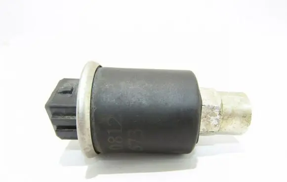 Volkswagen Sharan Oil pressure sensor 50812573