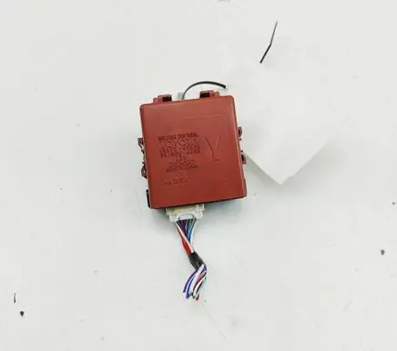 Toyota Land Cruiser (J200) Door central lock control unit/module 8597060090 0515004490