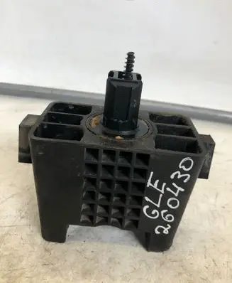 Mercedes-Benz GLE W167 Jacking socket point