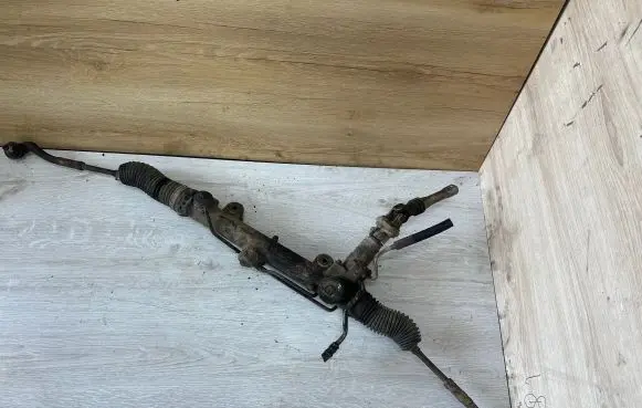 Mercedes-Benz C W203 Steering rack