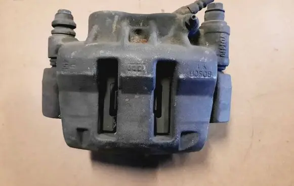 Opel Movano A Front brake caliper