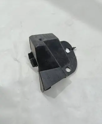 Ford Fiesta Rear bumper mounting bracket H1BB17E850A1 184732