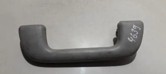 Toyota Verso Front interior roof grab handle l1020374 087645