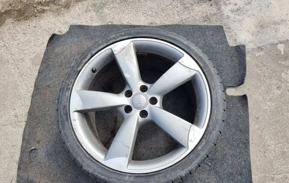 Audi A6 S6 C7 4G R20 alloy rim 4G0601025BP