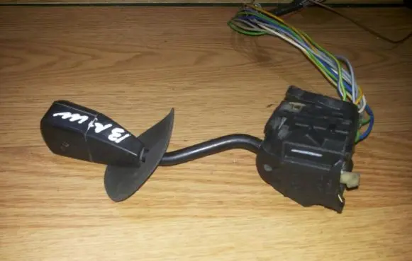 Indicator stalk
