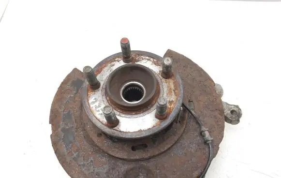 Chrysler 300 - 300C Rear wheel hub