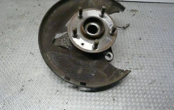 Opel Insignia A Front wheel hub spindle knuckle