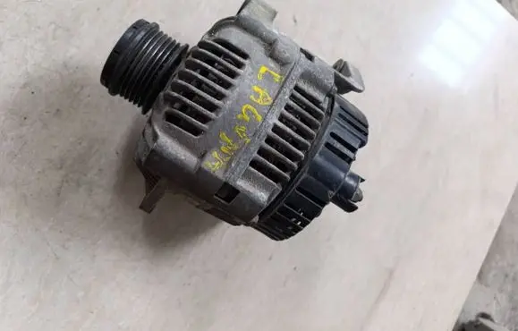 Renault Laguna I Generator/alternator 2541976C