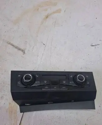 Audi A5 8T 8F Climate control unit 8T2820043AG A2C53345979