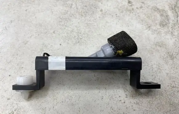 Nissan Pathfinder R51 Keyless system antenna 