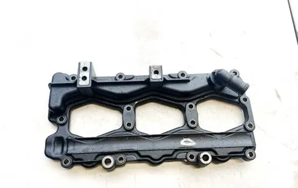 Rocker cam cover