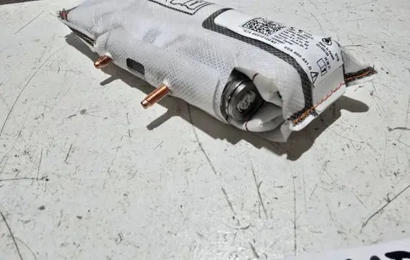 Skoda Fabia Mk4 (6VA) Side airbag 6va880441d